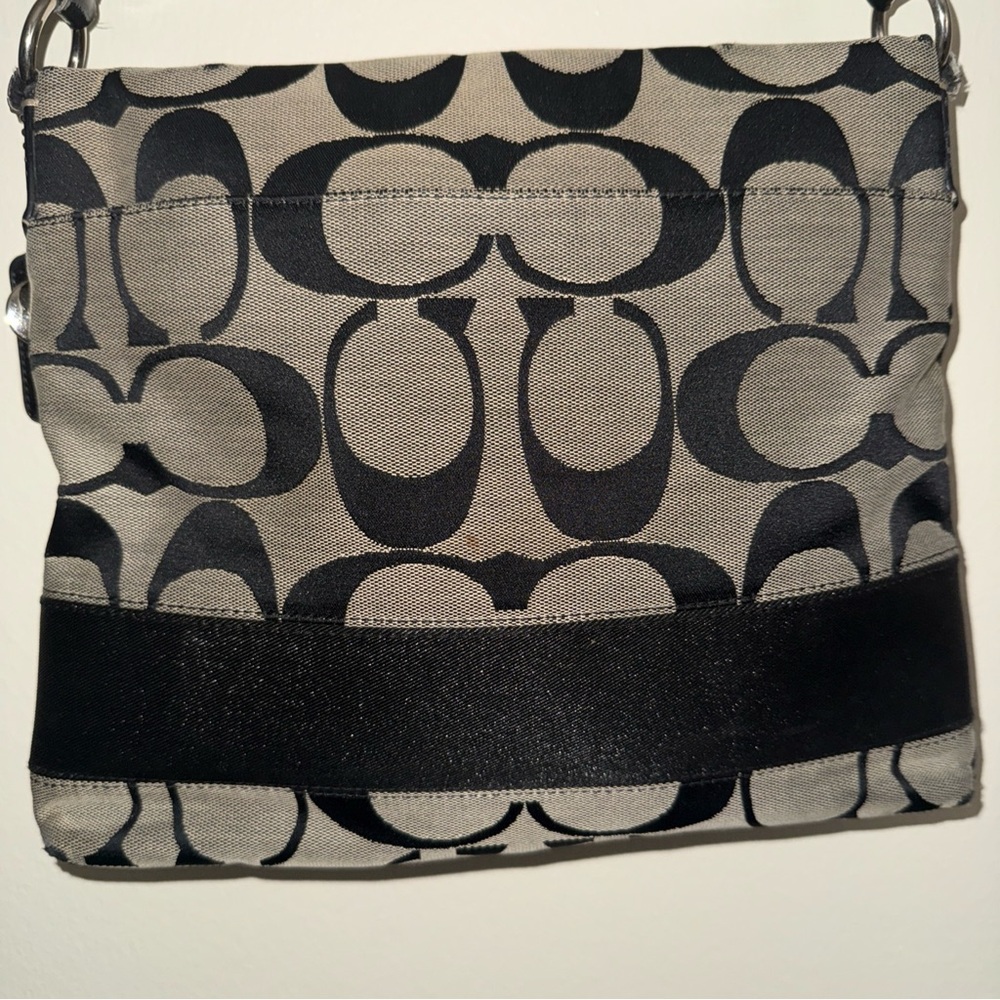 COACH CROSSBODY PURSE  Signature Stripe‎ No. A1276-F19220 - Picture 4 of 14